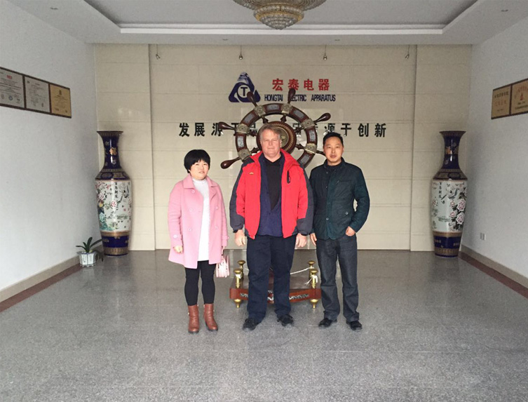 與美國(guó)客戶洽談加熱管產(chǎn)品合作事宜
